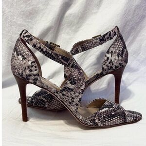 Snakeskin Patterned Johnston & Murphy Heels